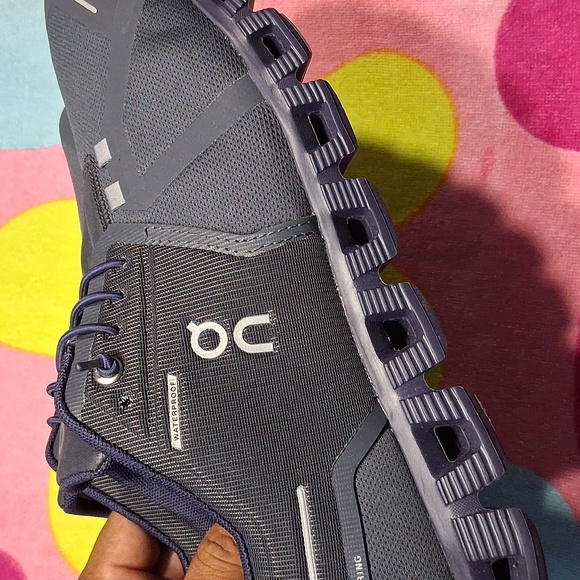 On Cloud 5 Waterproof - Picture 6 of 9